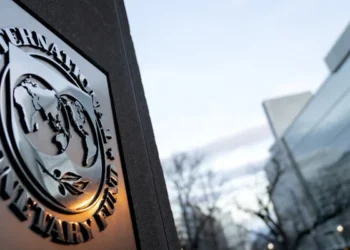 IMF lowers Pakistan’s GDP growth projection to 2pc for current fiscal