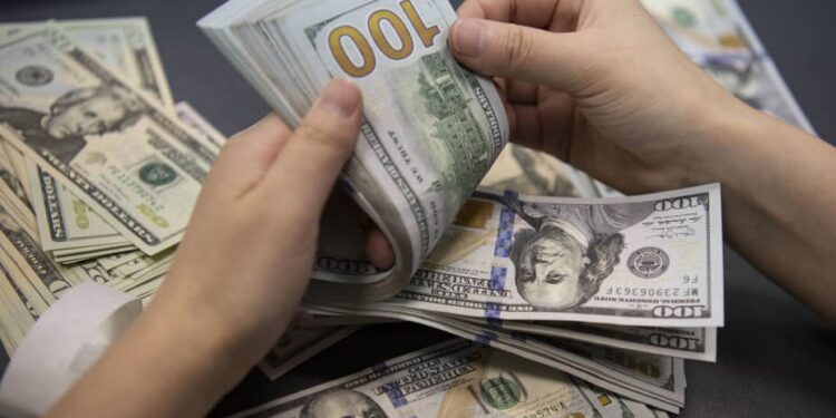 Islamabad Airport Customs Seize Millions in Foreign Currency